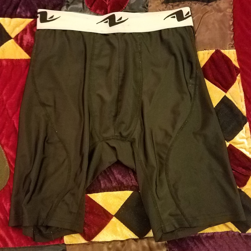 Men's compression shorts
